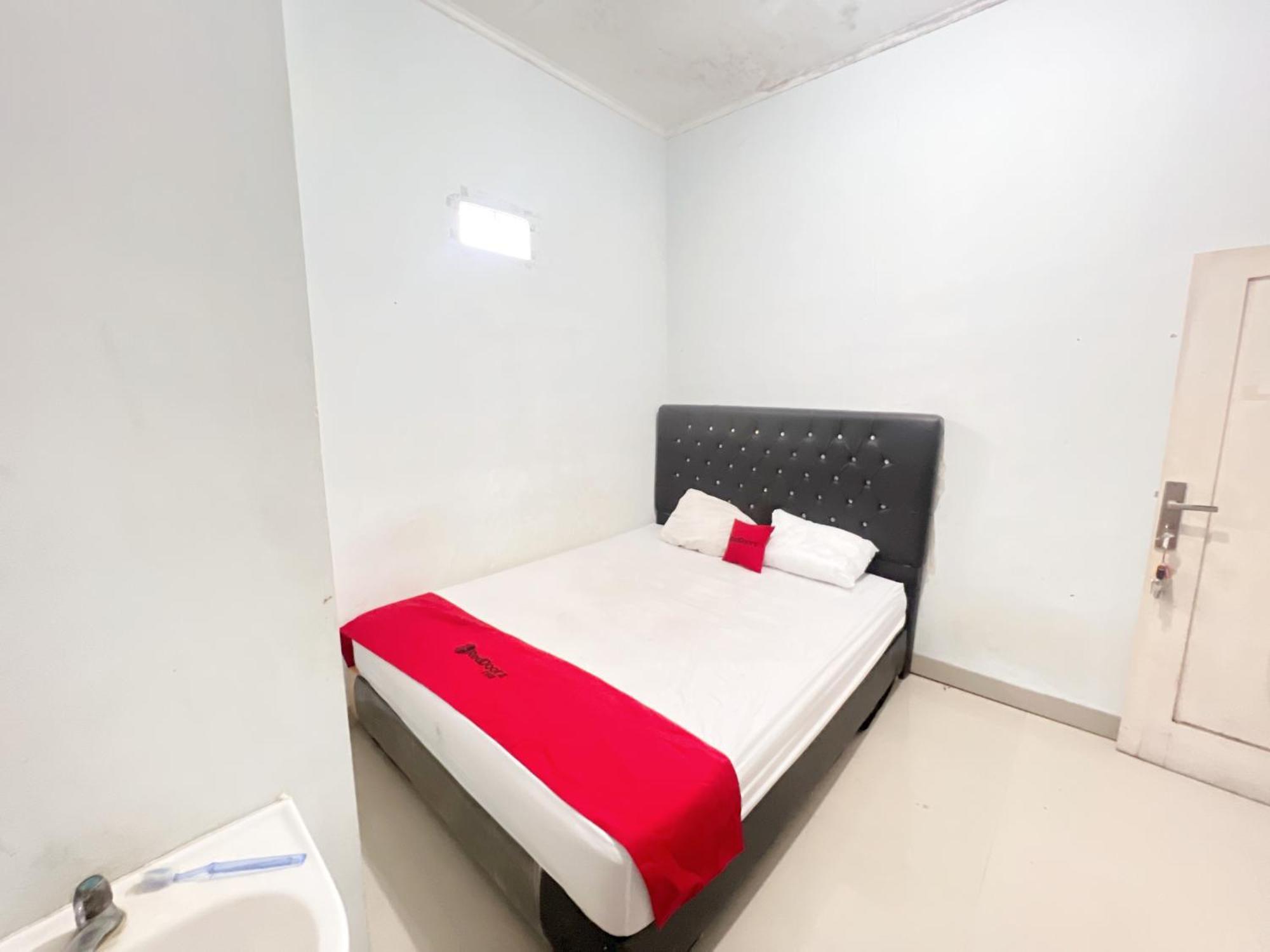 Reddoorz At Kay Residence Waydadi Lampung Bandar Lampung Eksteriør billede